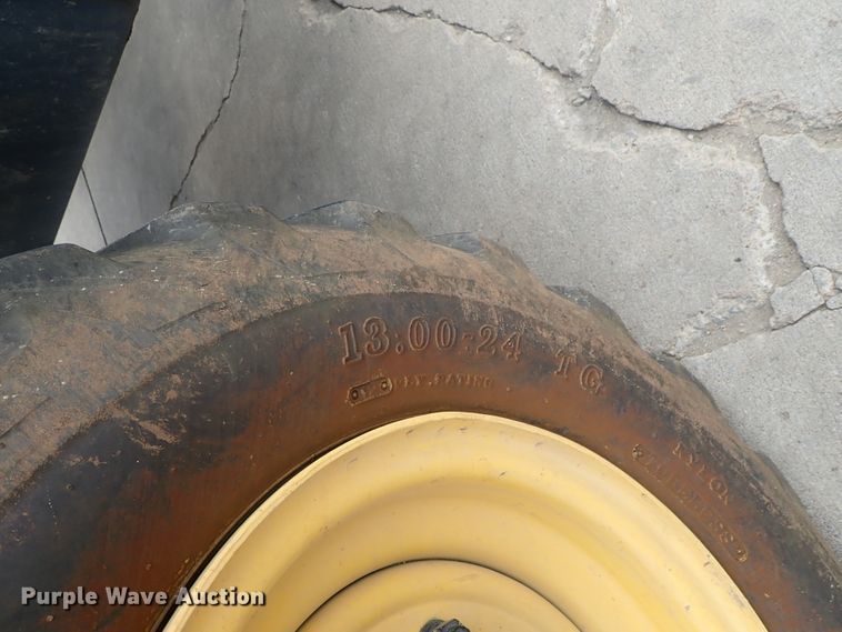 image for item DG3104 2007 Mustang 642  telehandler