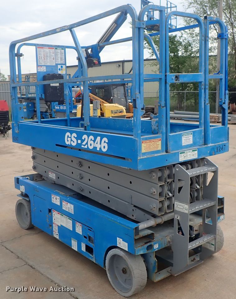 image for item DG3107 2007 Genie GS-2646  scissor lift