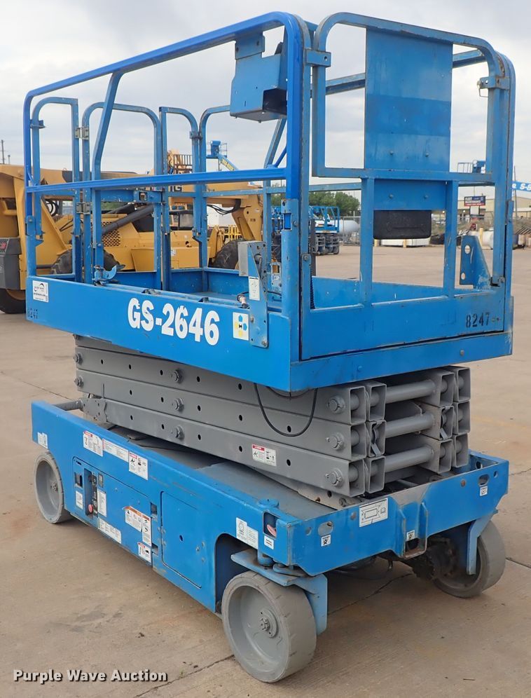 image for item DG3107 2007 Genie GS-2646  scissor lift