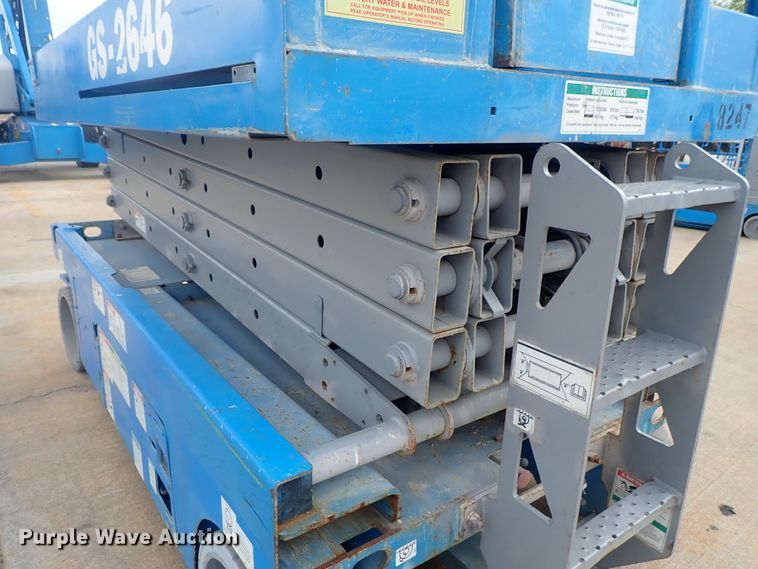 image for item DG3107 2007 Genie GS-2646  scissor lift