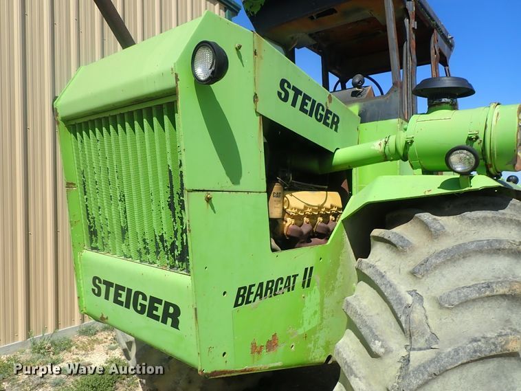 image for item DG3151 Steiger Bearcat II 4WD tractor