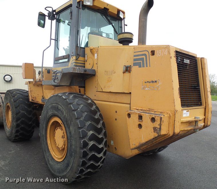 image for item DG5656 2000 Case 721C  wheel loader