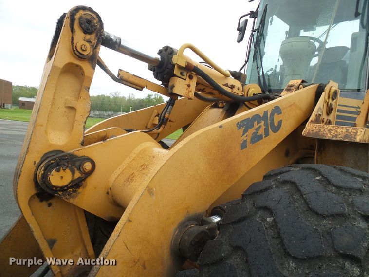 image for item DG5656 2000 Case 721C  wheel loader