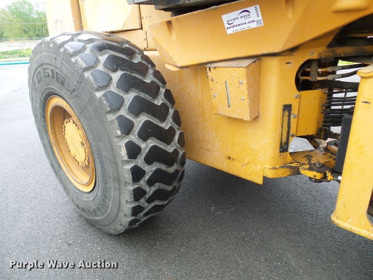 image for item DG5656 2000 Case 721C  wheel loader