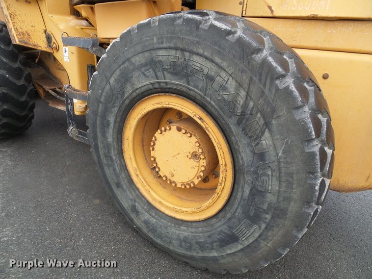 image for item DG5656 2000 Case 721C  wheel loader