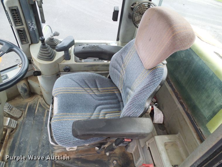 image for item DG5656 2000 Case 721C  wheel loader