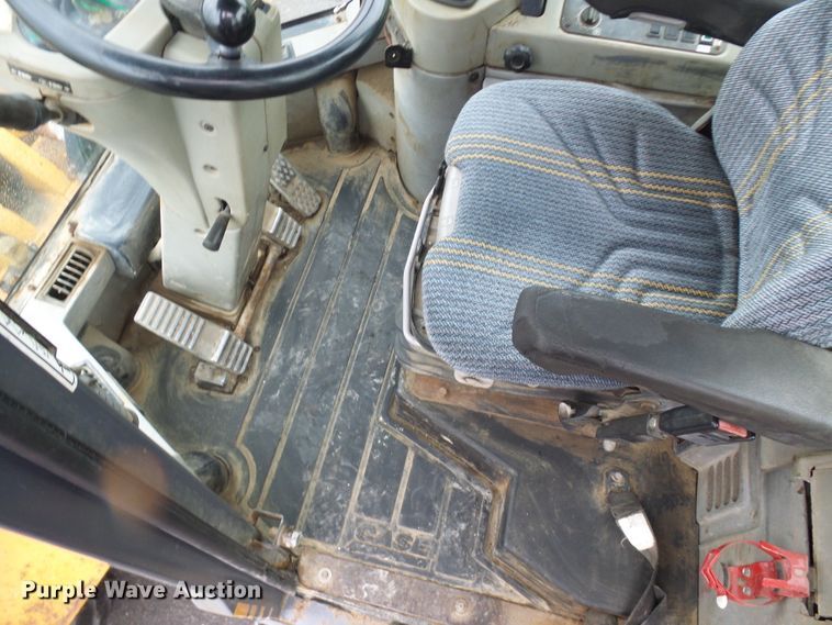 image for item DG5656 2000 Case 721C  wheel loader