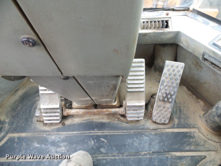 image for item DG5656 2000 Case 721C  wheel loader