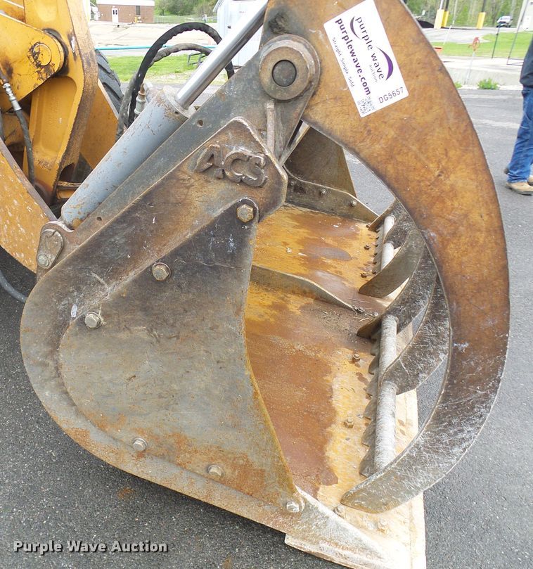 image for item DG5657 ACS 9'W grapple bucket