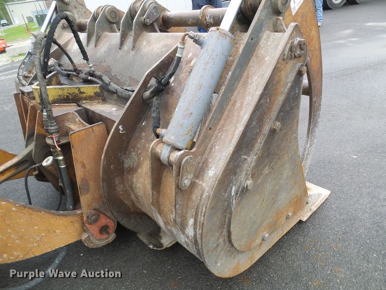 image for item DG5657 ACS 9'W grapple bucket