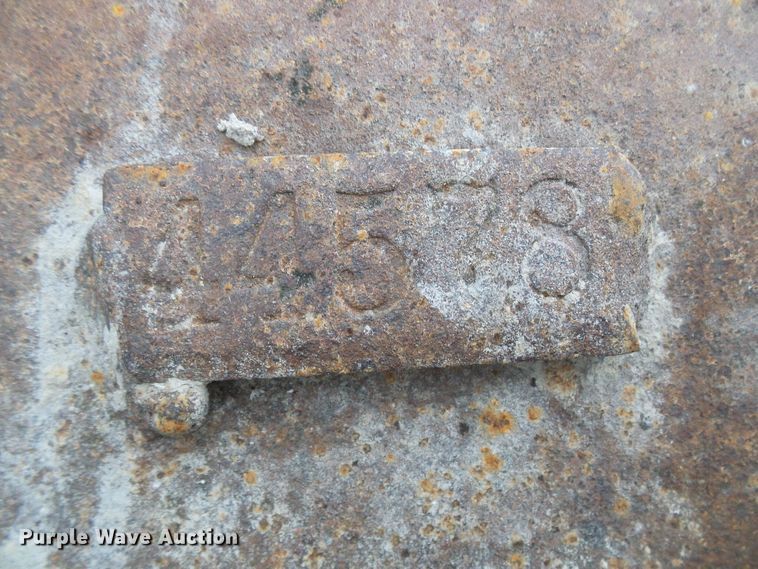 image for item DG5657 ACS 9'W grapple bucket