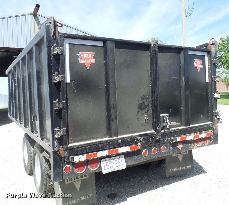image for item DG5659 2011 PJ dump trailer