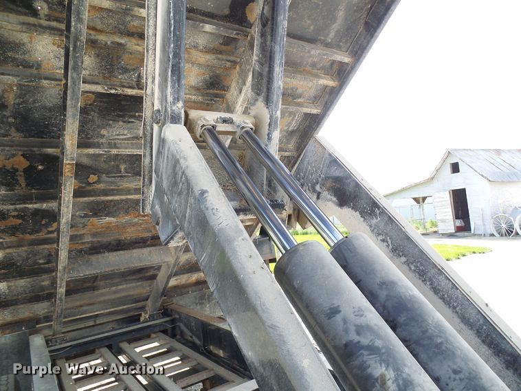 image for item DG5659 2011 PJ dump trailer