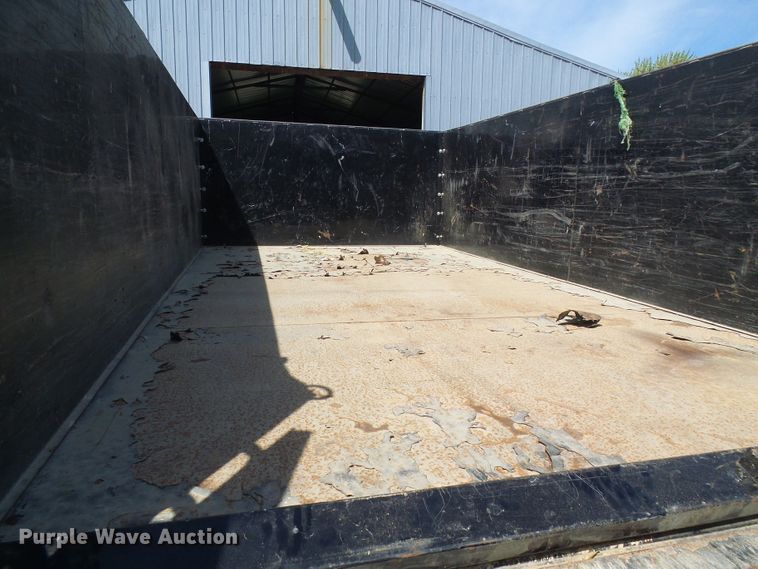 image for item DG5659 2011 PJ dump trailer