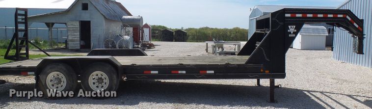 image for item DG5660 2004 PJ equipment trailer