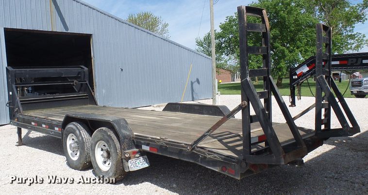 image for item DG5660 2004 PJ equipment trailer