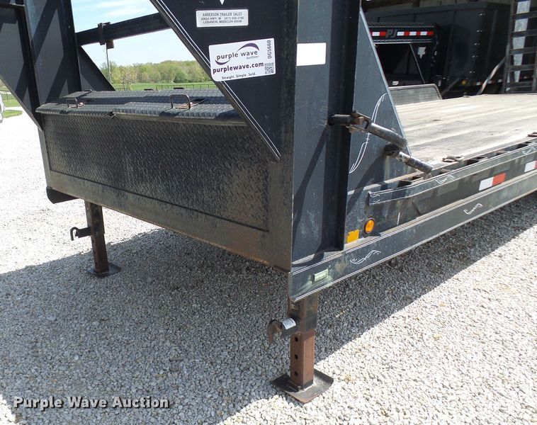 image for item DG5660 2004 PJ equipment trailer