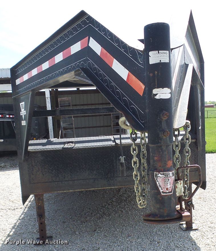 image for item DG5660 2004 PJ equipment trailer