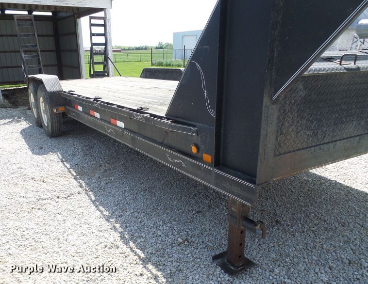 image for item DG5660 2004 PJ equipment trailer