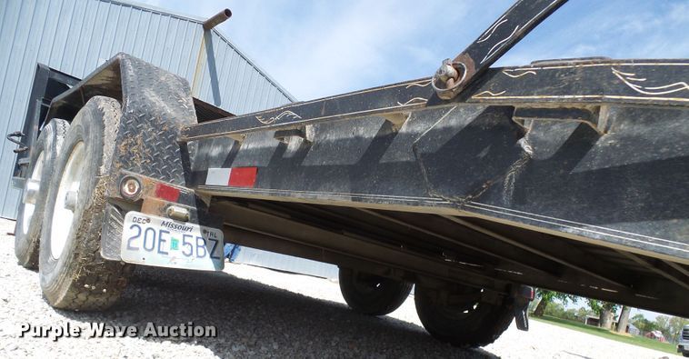 image for item DG5660 2004 PJ equipment trailer