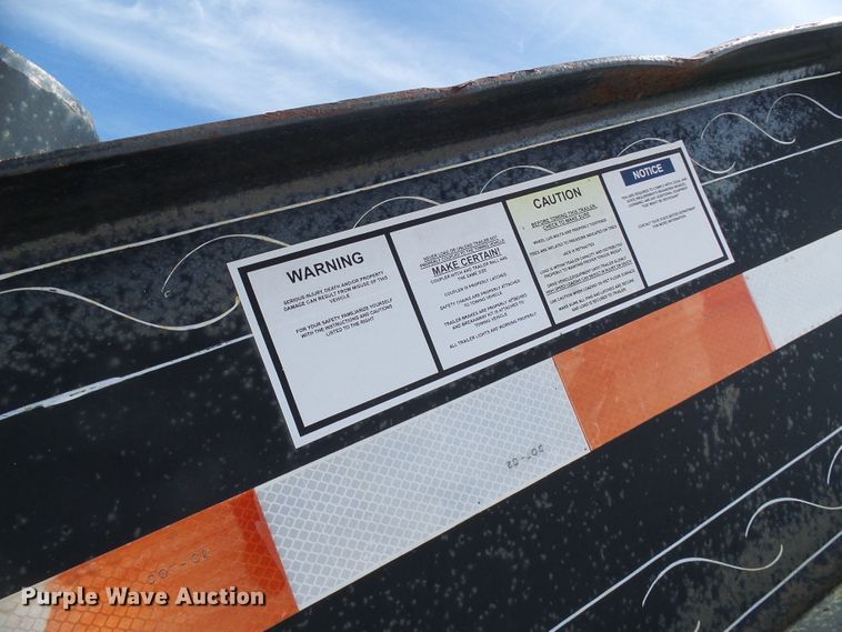 image for item DG5660 2004 PJ equipment trailer