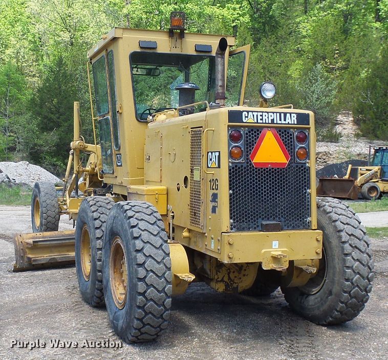 image for item DG5666 1992 Caterpillar 12G motor grader