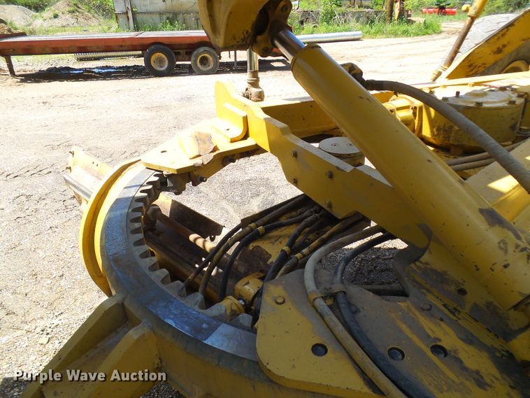 image for item DG5666 1992 Caterpillar 12G motor grader