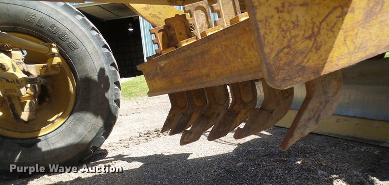 image for item DG5666 1992 Caterpillar 12G motor grader