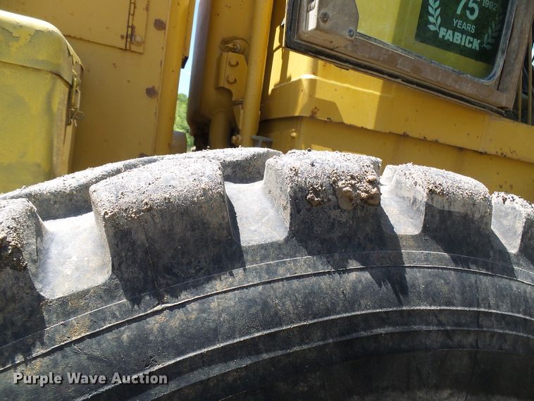 image for item DG5666 1992 Caterpillar 12G motor grader