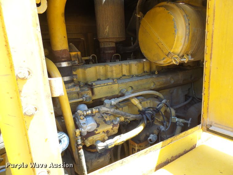 image for item DG5666 1992 Caterpillar 12G motor grader
