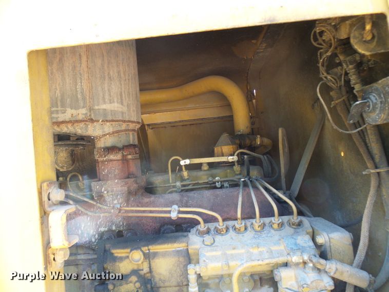 image for item DG5666 1992 Caterpillar 12G motor grader