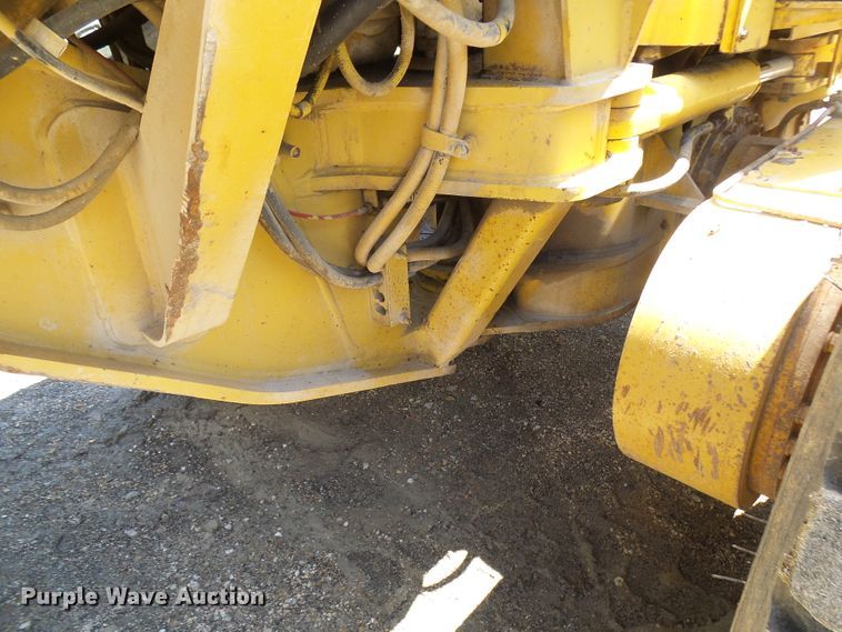 image for item DG5666 1992 Caterpillar 12G motor grader