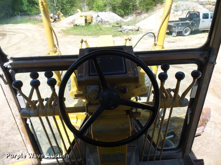 image for item DG5666 1992 Caterpillar 12G motor grader