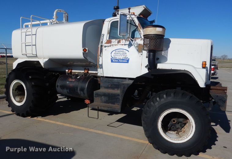 image for item DG5952 1984 GMC Brigadier tank truck