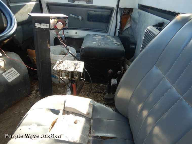 image for item DG5952 1984 GMC Brigadier tank truck