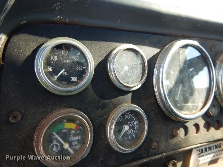 image for item DG5952 1984 GMC Brigadier tank truck