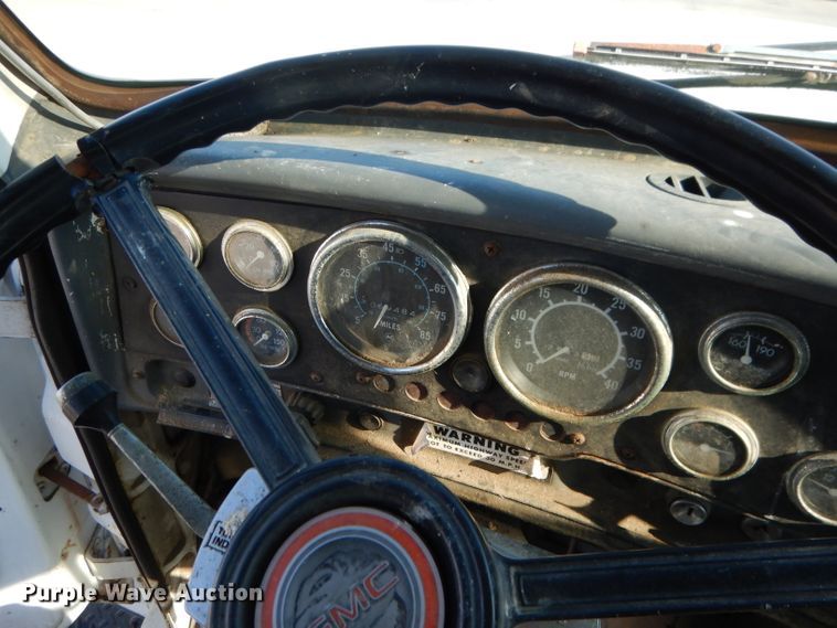 image for item DG5952 1984 GMC Brigadier tank truck