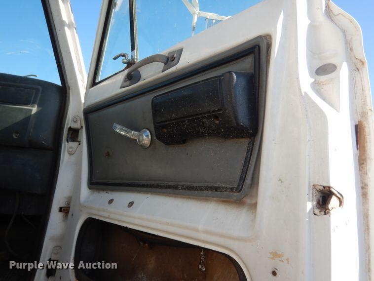 image for item DG5952 1984 GMC Brigadier tank truck