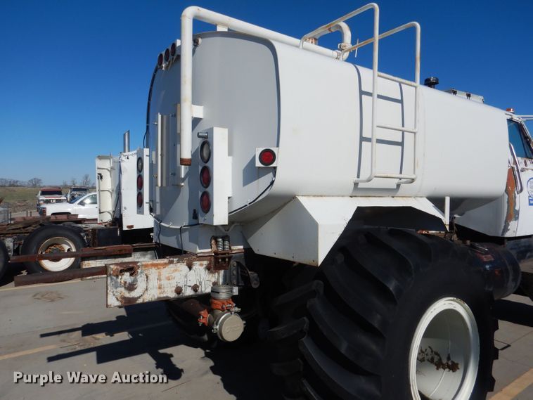 image for item DG5952 1984 GMC Brigadier tank truck