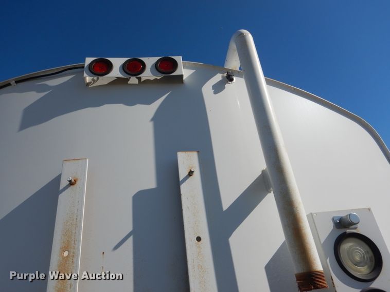 image for item DG5952 1984 GMC Brigadier tank truck