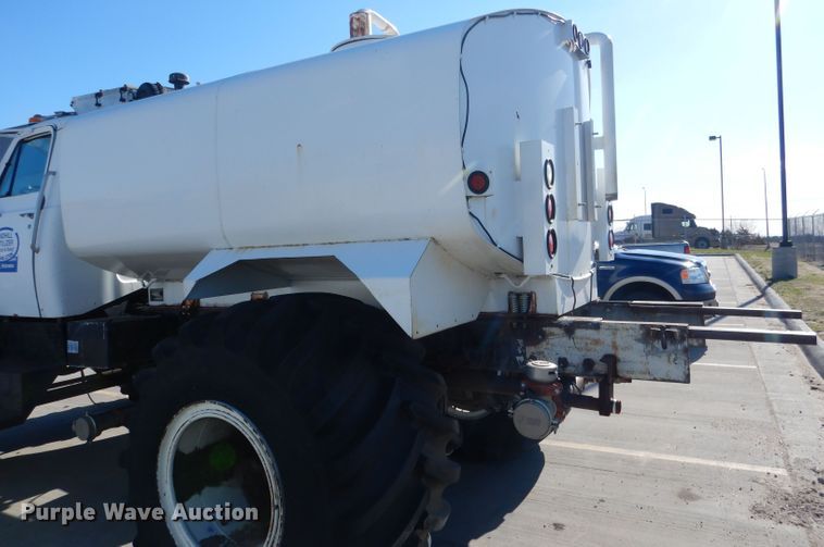 image for item DG5952 1984 GMC Brigadier tank truck