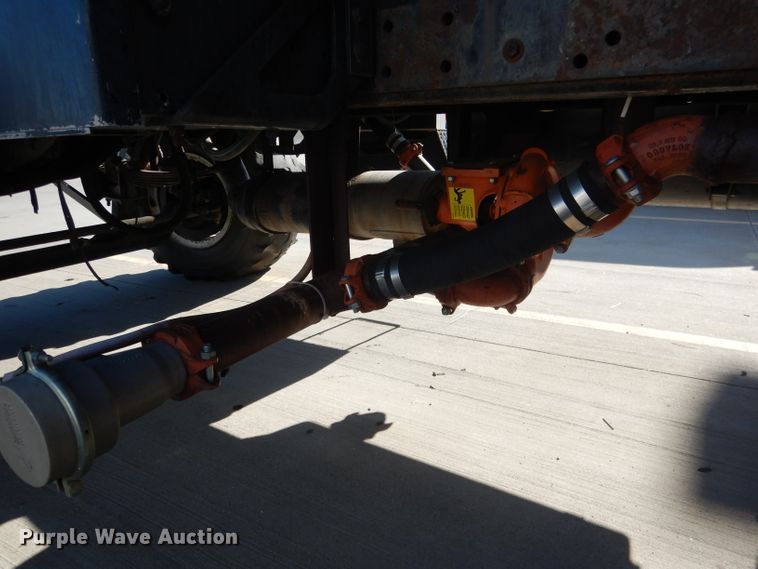 image for item DG5952 1984 GMC Brigadier tank truck