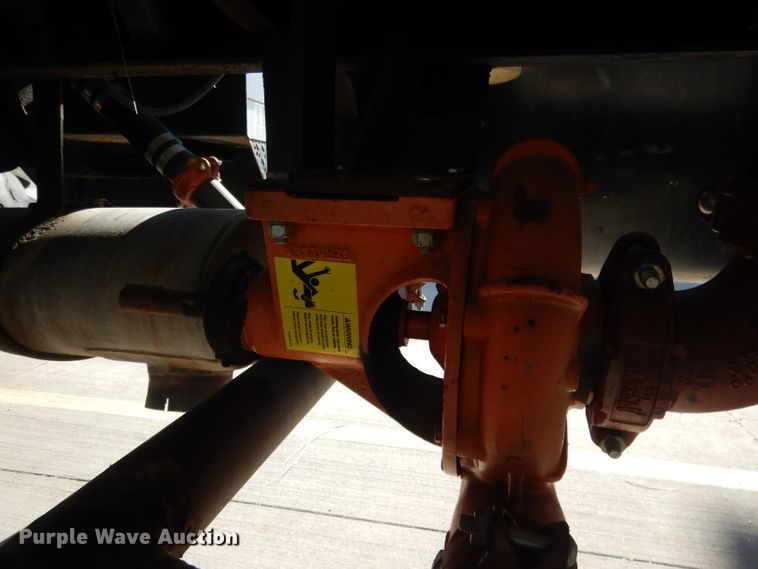 image for item DG5952 1984 GMC Brigadier tank truck