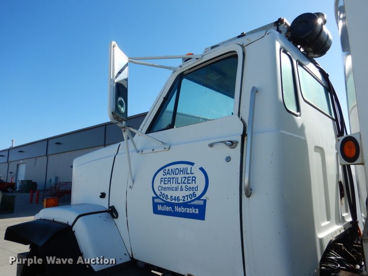 image for item DG5952 1984 GMC Brigadier tank truck