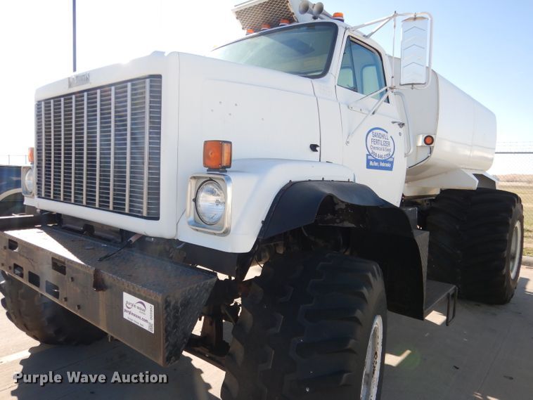 image for item DG5952 1984 GMC Brigadier tank truck