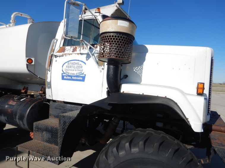 image for item DG5952 1984 GMC Brigadier tank truck