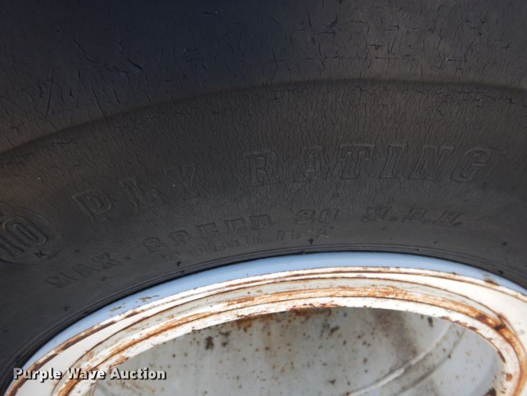 image for item DG5952 1984 GMC Brigadier tank truck