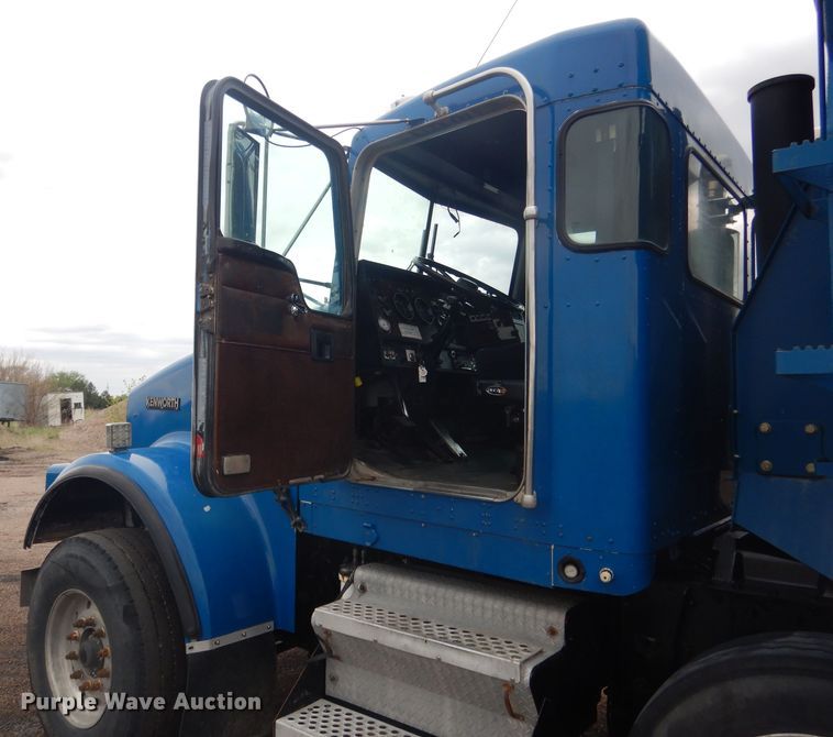 image for item DG5965 1997 Kenworth W900 dump truck