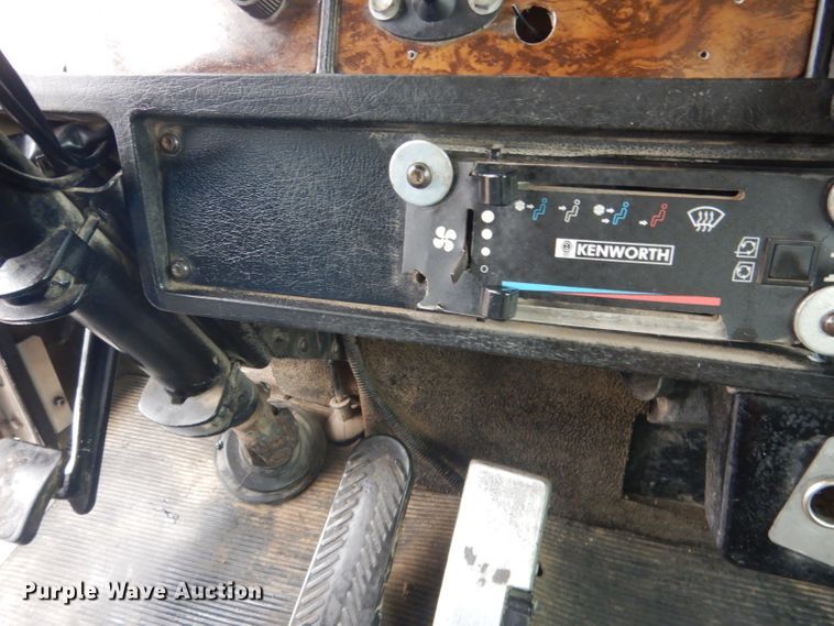 image for item DG5965 1997 Kenworth W900 dump truck