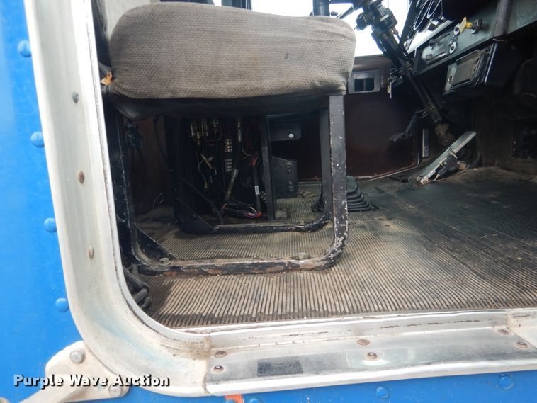 image for item DG5965 1997 Kenworth W900 dump truck